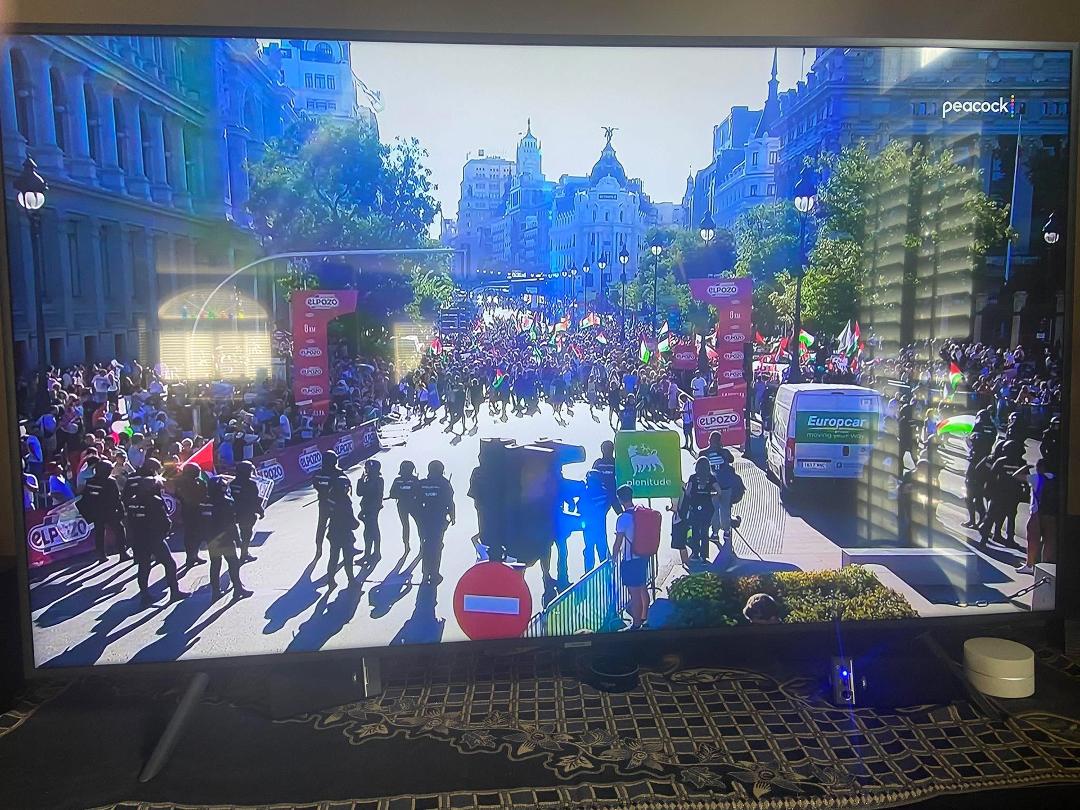 Protesters ruined the last stage of the La Vuelta. Feel bad for the efforts of all the cyclists that worked so hard to finish this race.