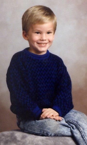 Here's that little cutie Justin again...
1990
