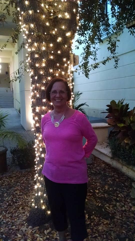 Palm trees, twinkling lights, and good friends, fifth Ave naples.