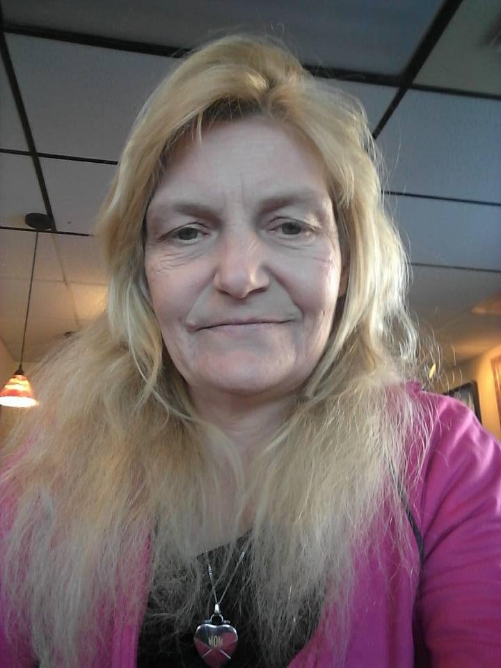 Veronica Pierce's album, Mobile Uploads