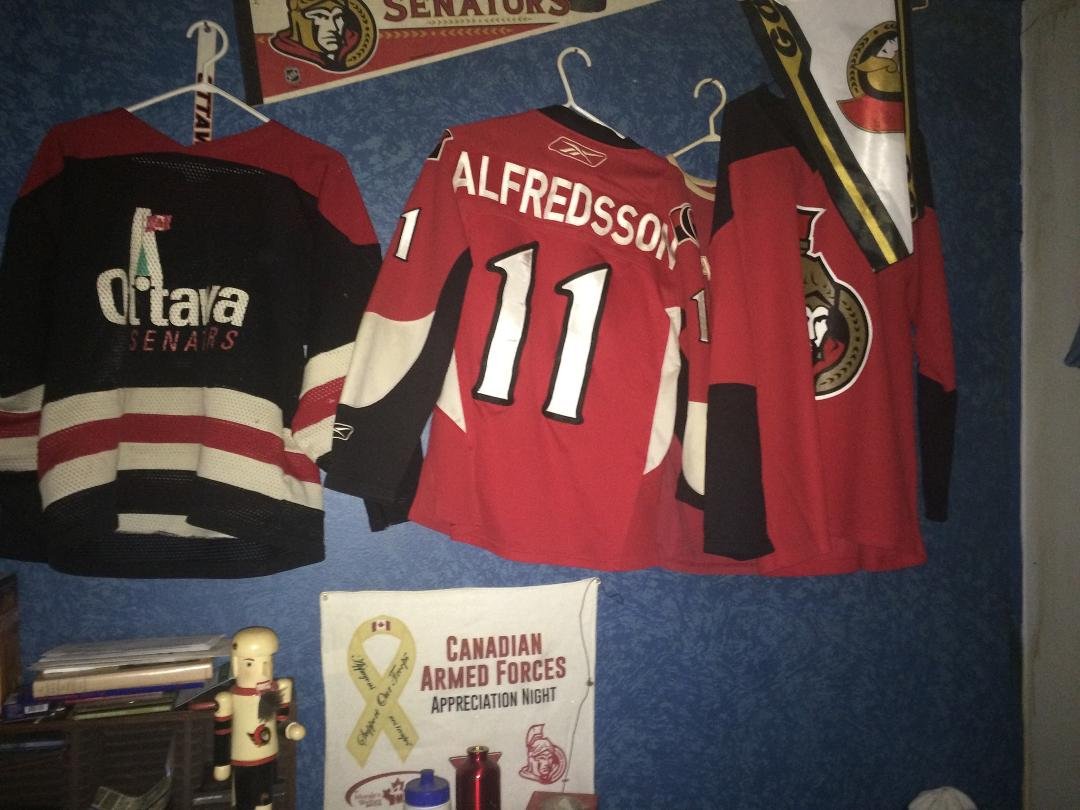 Let’s go boys. It’s the make beliefs. Have fun because the future looks brighter. We have Chabot, Brady, Timmy Stu, White,Paul , Norris ,and we even have a Drake. Leafs still suck. Can’t find my t-shirt.