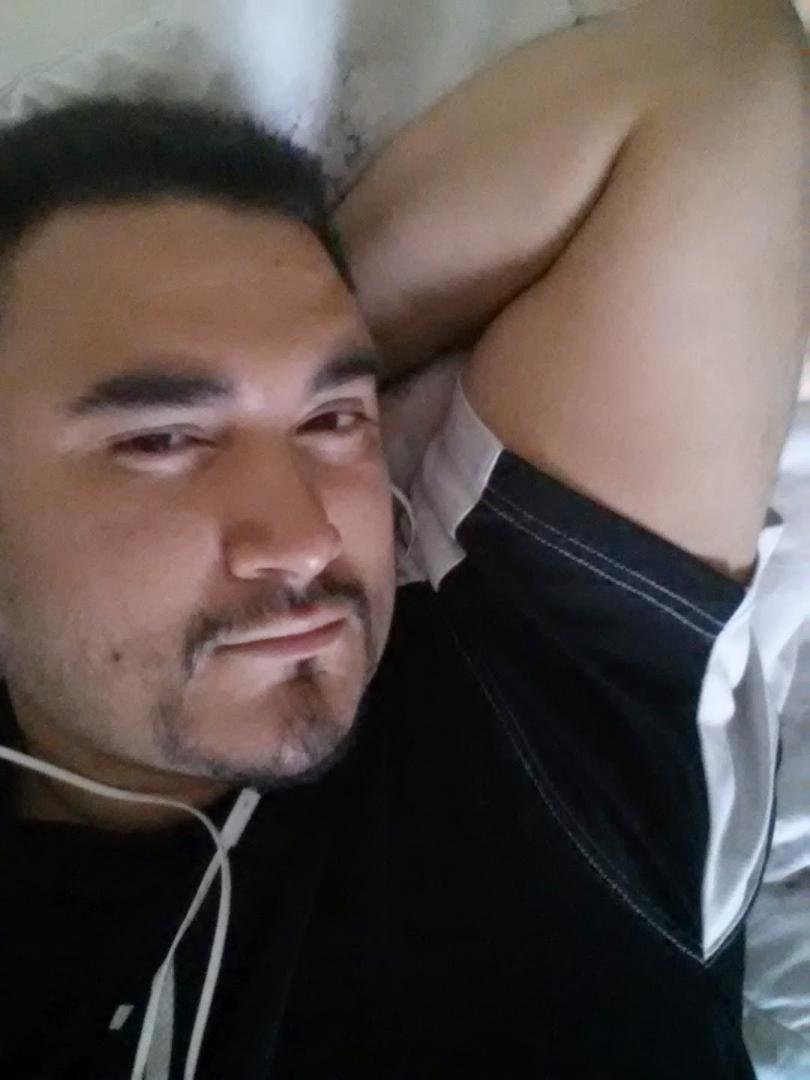 Michael Cachu's album, Mobile Uploads