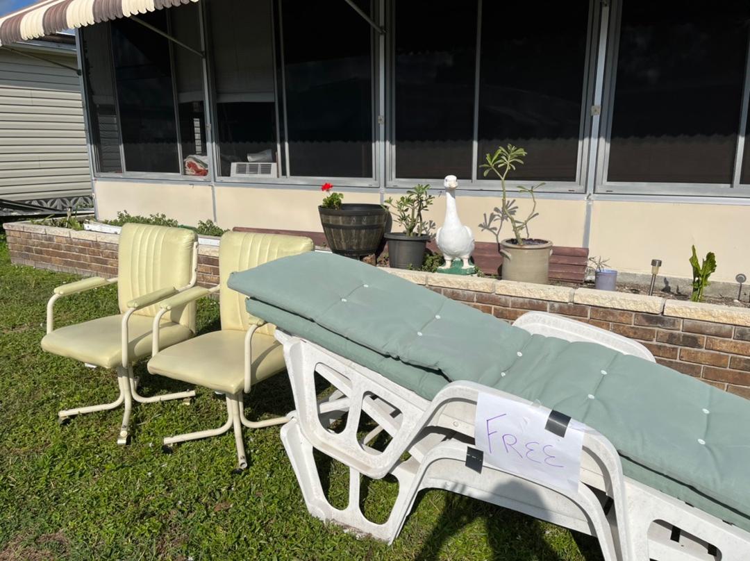 A few free things on the lawn at 114 Doubloon drive