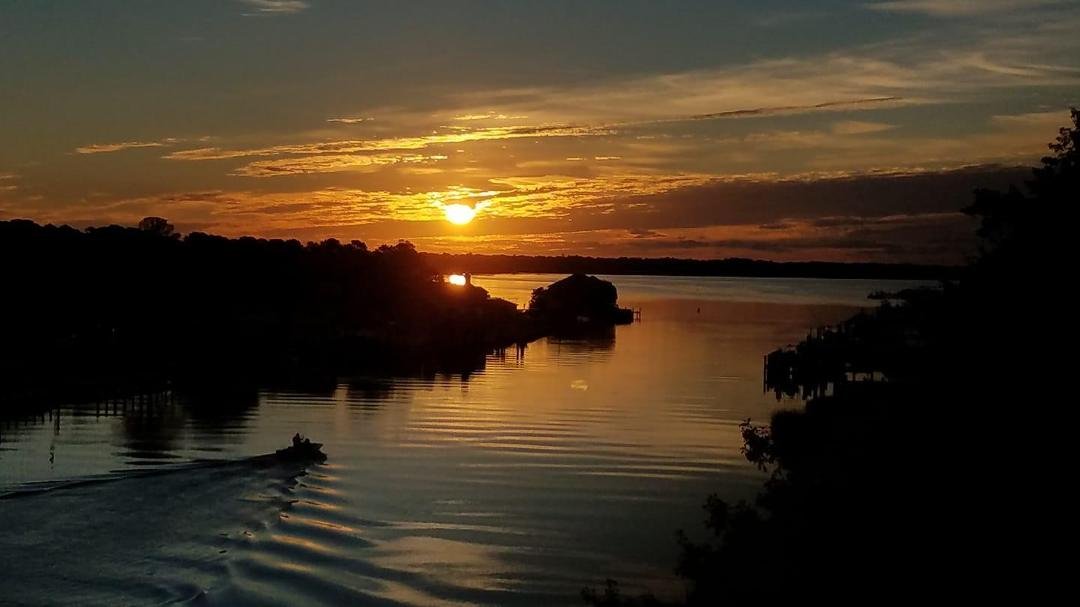 Bay Island Va. Beach
Taken by David Daskam