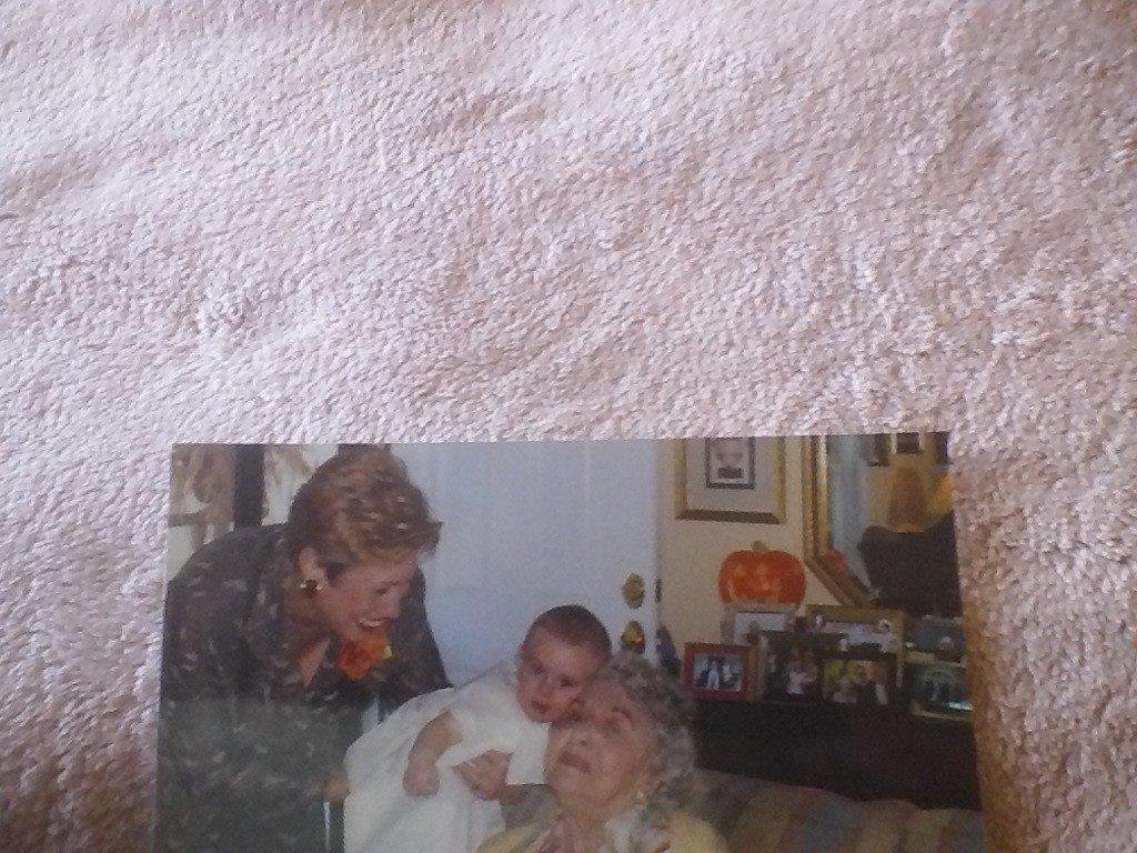 Sandra O'Hara's album, Mobile Uploads