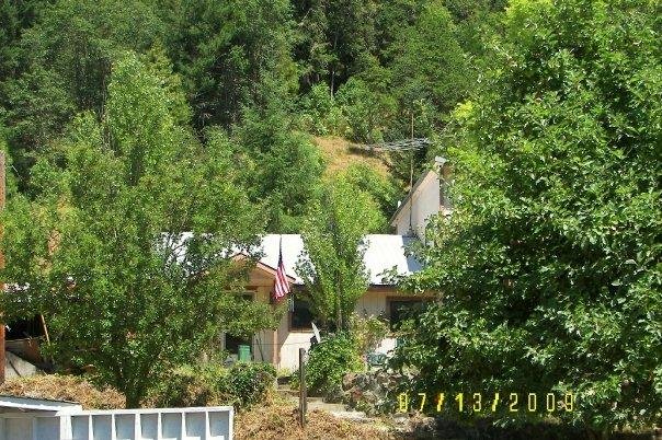 Another pic of my father-in-laws house.