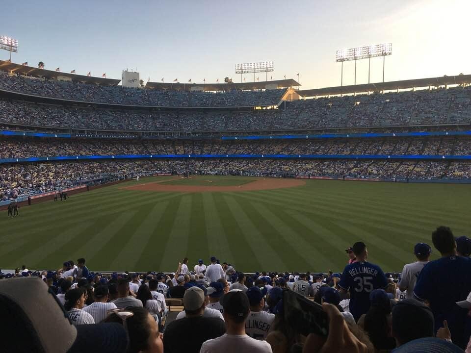 Yankees vs dodger at dodger stadium.