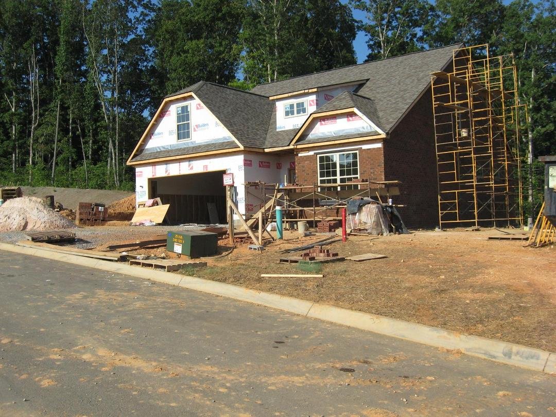 Yea, the new Digs are coming on out of the ground......Ain't retirement grand...be in there by Thanksgiving...and I always thought the 70's would be dull