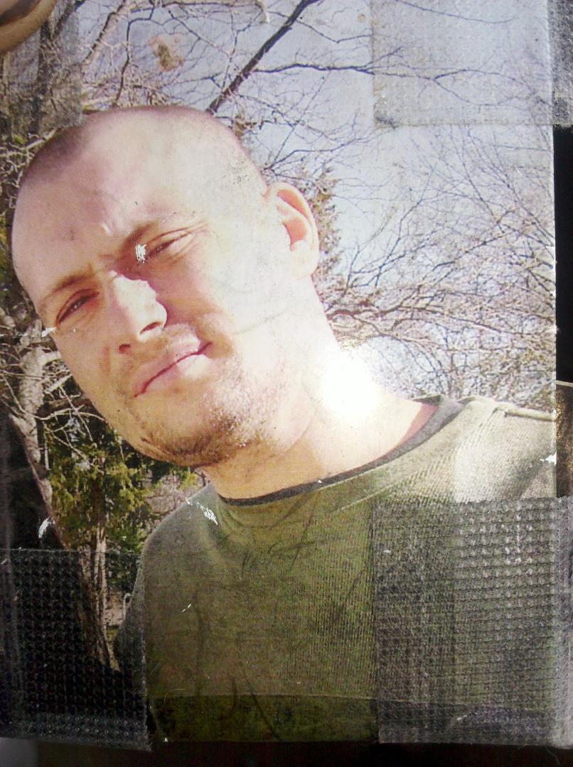 Matthew Edwards. Best friend. Great father. Good man. 
Been gone from us a month now. Taken too soon.
Miss you bro
