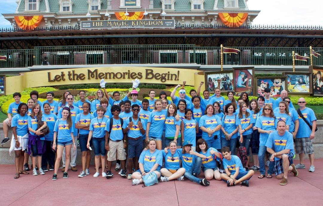 HNJ Lifeteen
Night of Joy 2011
Disney World