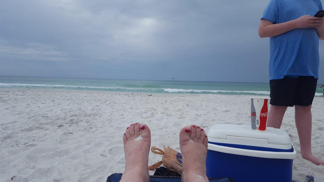 Toes in the sand. Love it.
