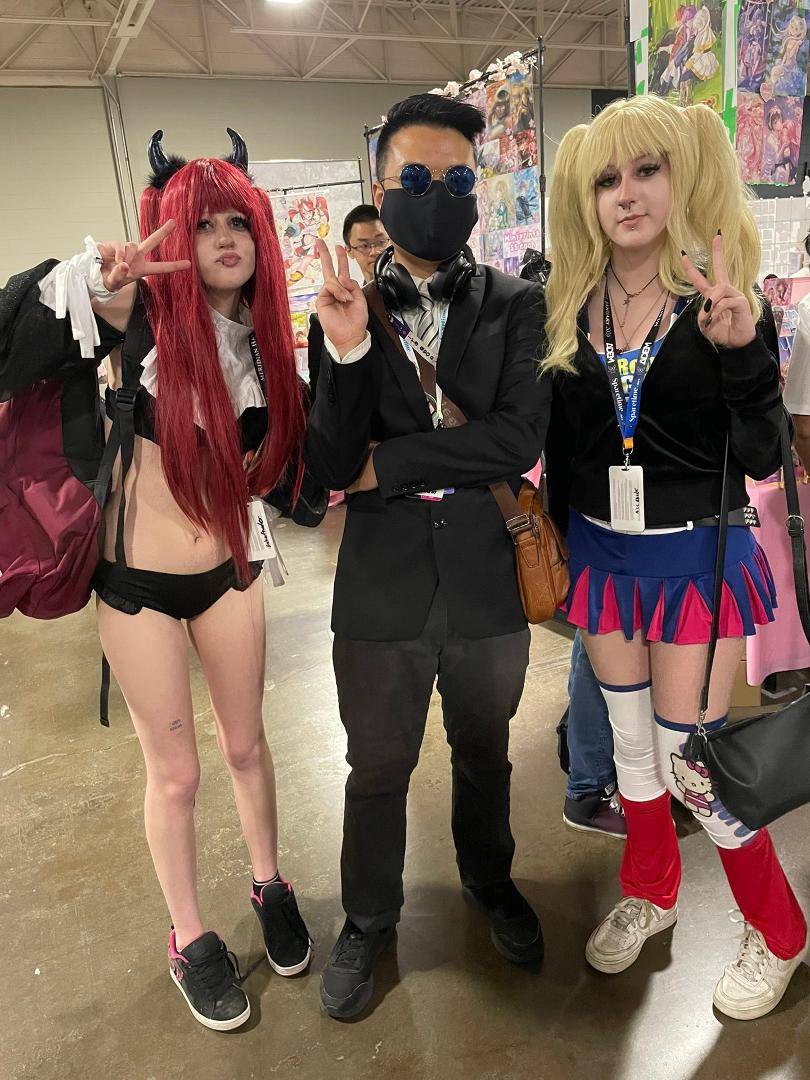 Me and Marin Kitagawa cosplayer and Juliet Starling cosplayer