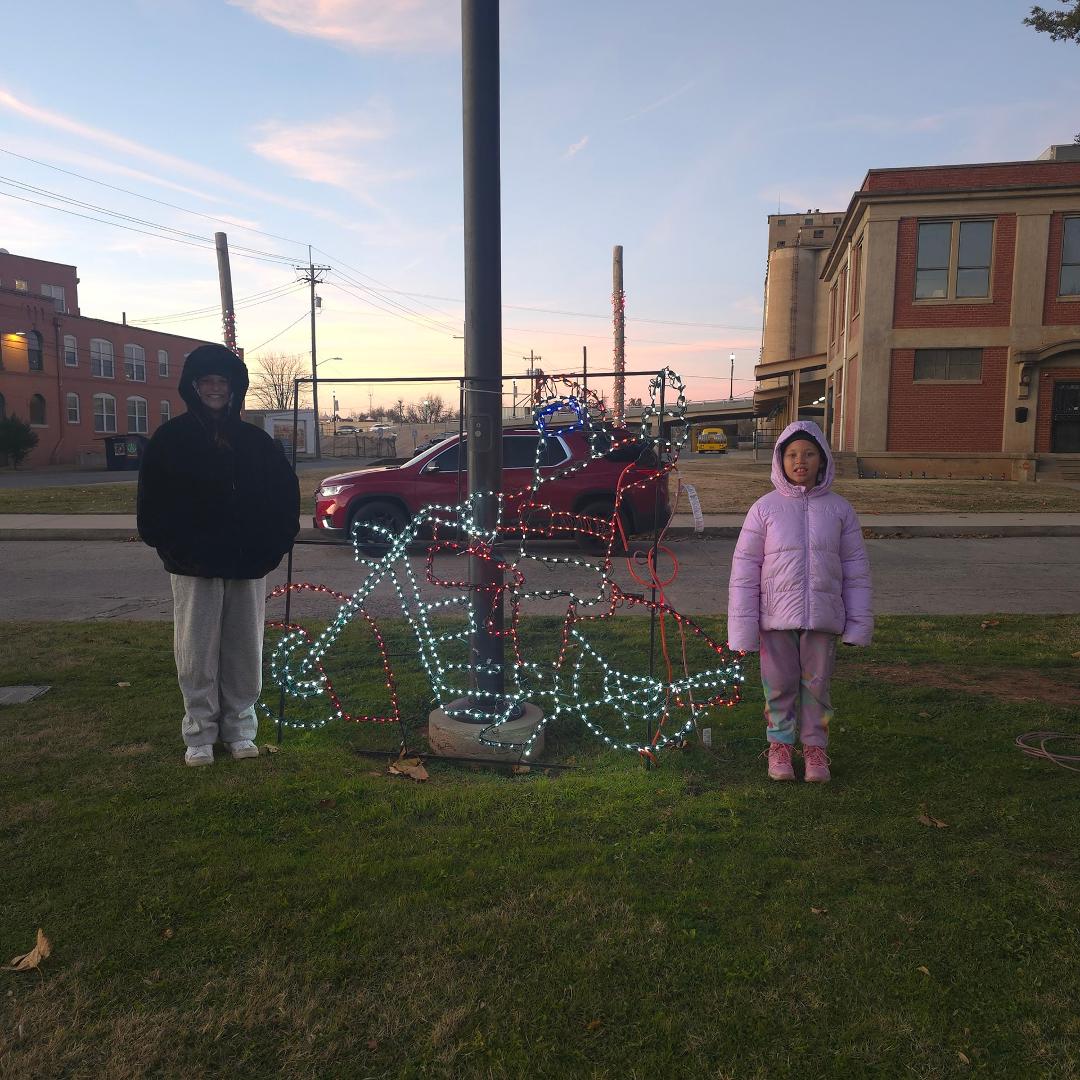 David Morrison's album, Chickasha family Christmas lights