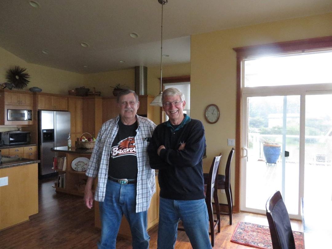 At the home of Roger and Diana Hunt, Tillamook, Oregon, last week - May 9th. I hadn't seen Roger since college 46 years ago!!!