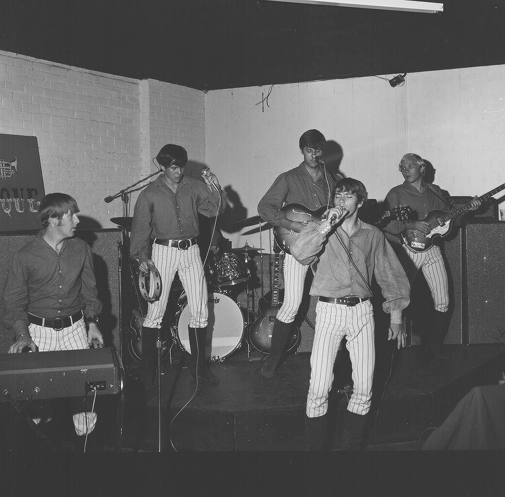 THE CLIQUE - Strawberry Fields Teen Club - Dallas - 1967