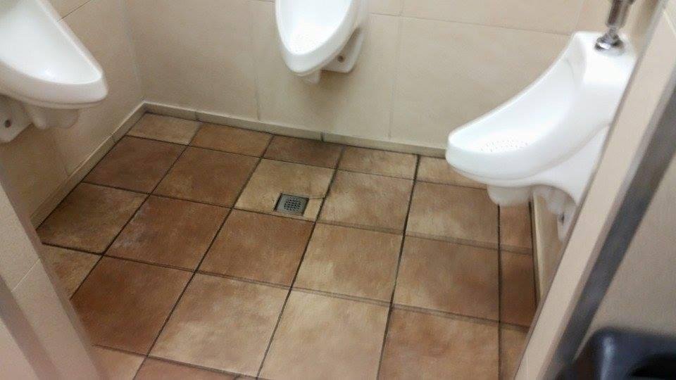 I had to get a photo of this, it was at a truck stop in Florida.
