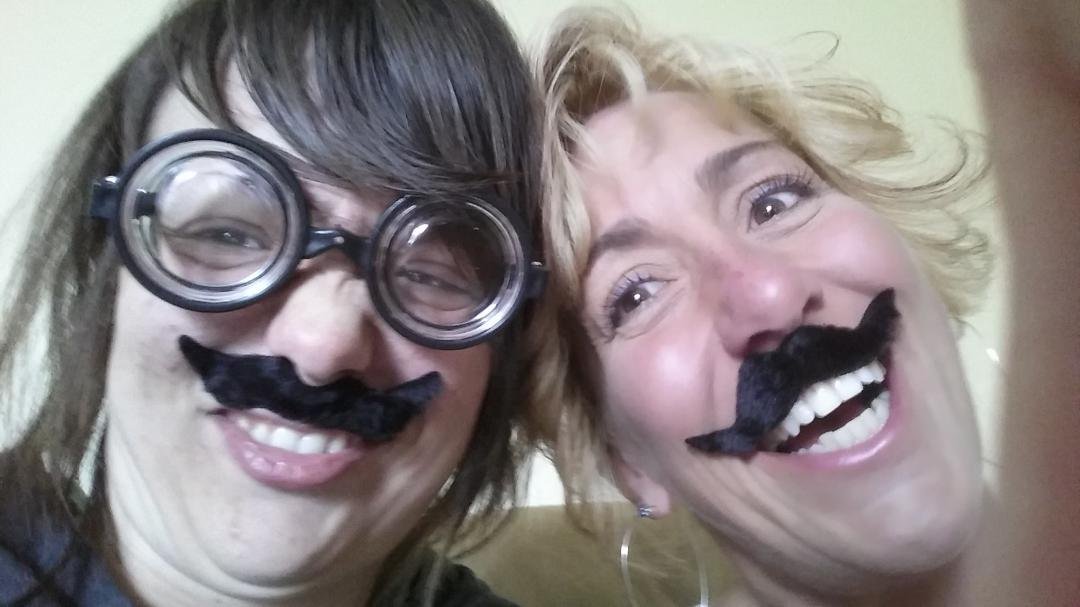 Amanda and me making moving fun lol!!!