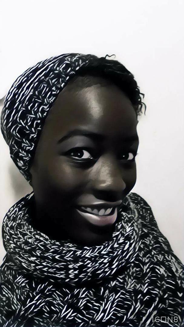 Fati Atcha's album, Mobile Uploads