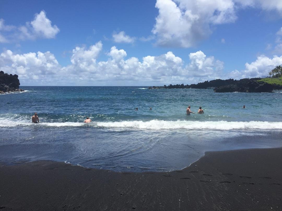 Black Beach Maui Hawaii