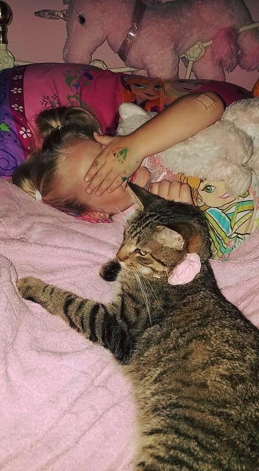 Shylee and her new rescur cat "Whiskers" ready for bed!