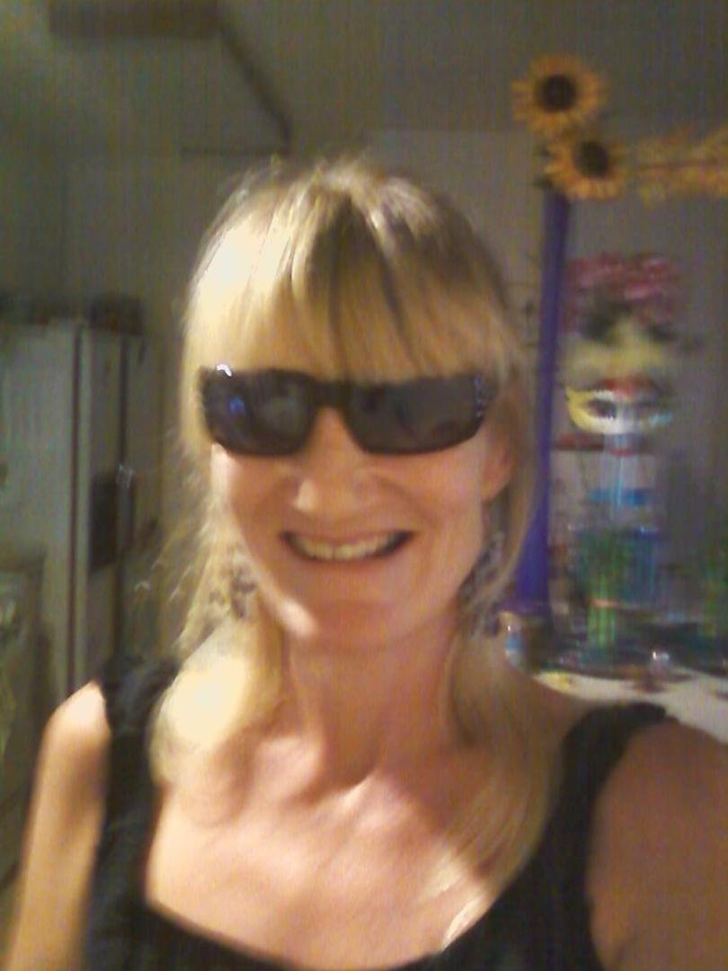 Dalina Nopens' album, August 7, 2011