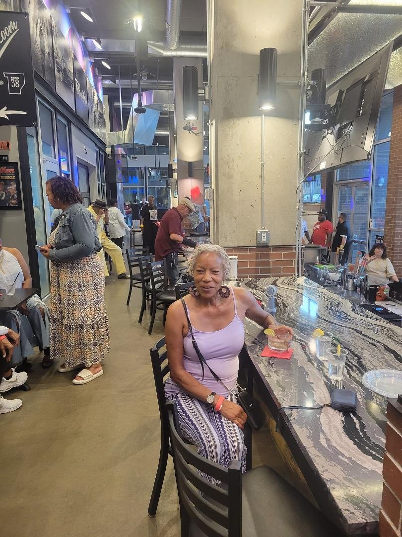 Brenda Barron's album, Mobile uploads