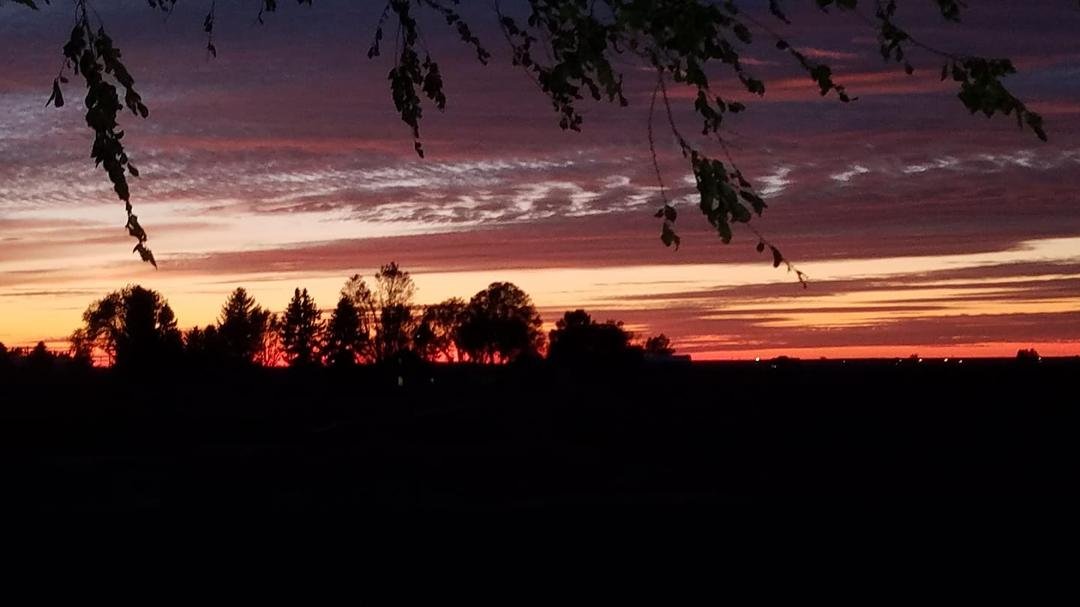 The world is still beautiful!