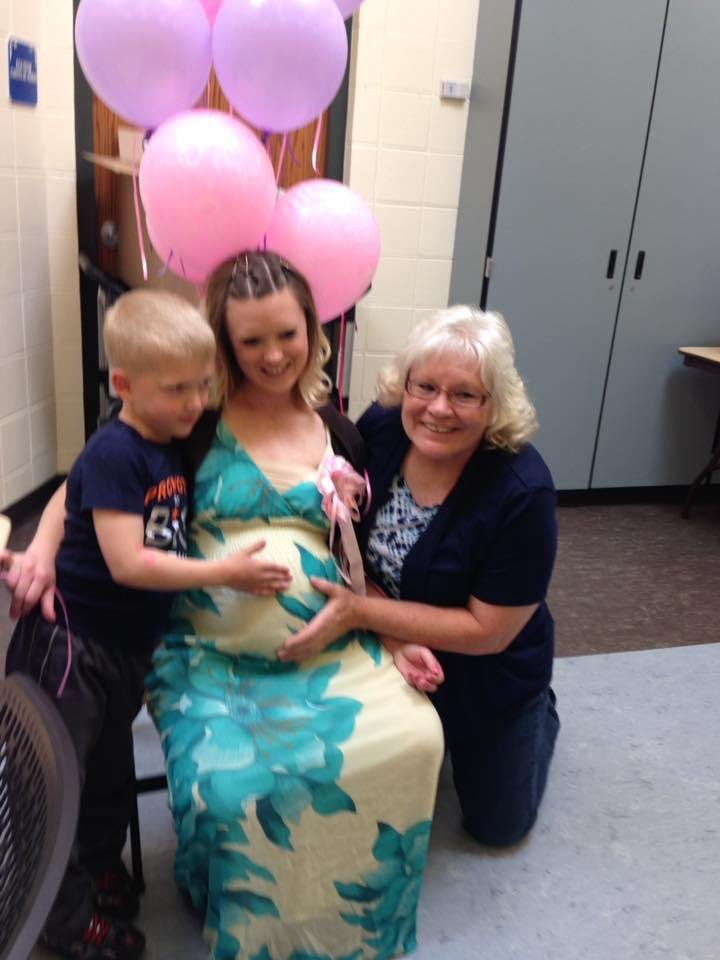 It was a nice baby shower with lots of fun with new and old friends .