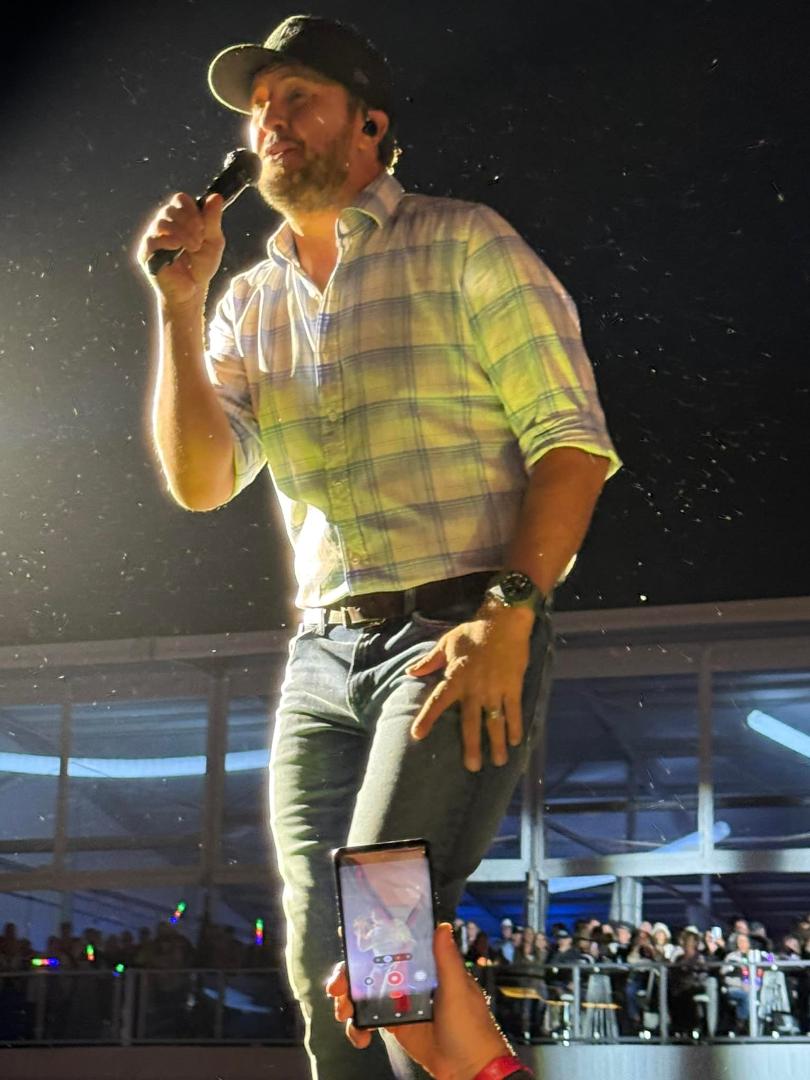 Luke Bryan was amazing, thank you HGV!!!
