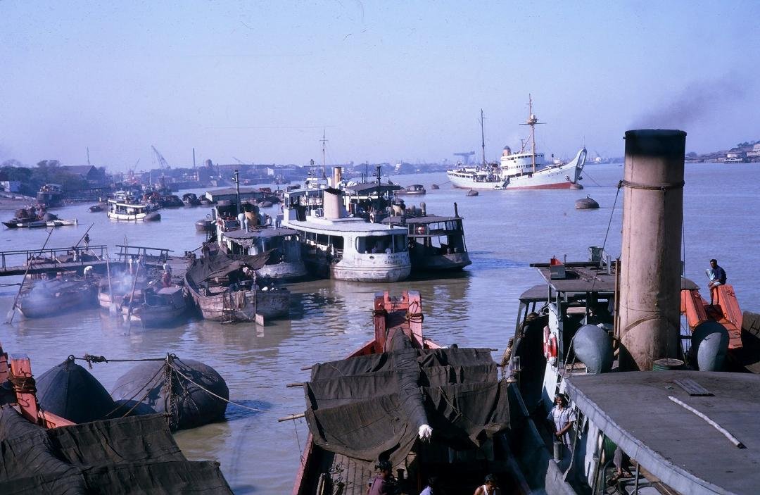 Hooghly River traffic, January 1964. Photograph by Louis Geiger. Calcutta (now Kolkata), India