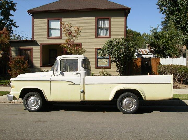 A nice vintage pickup I spotted.