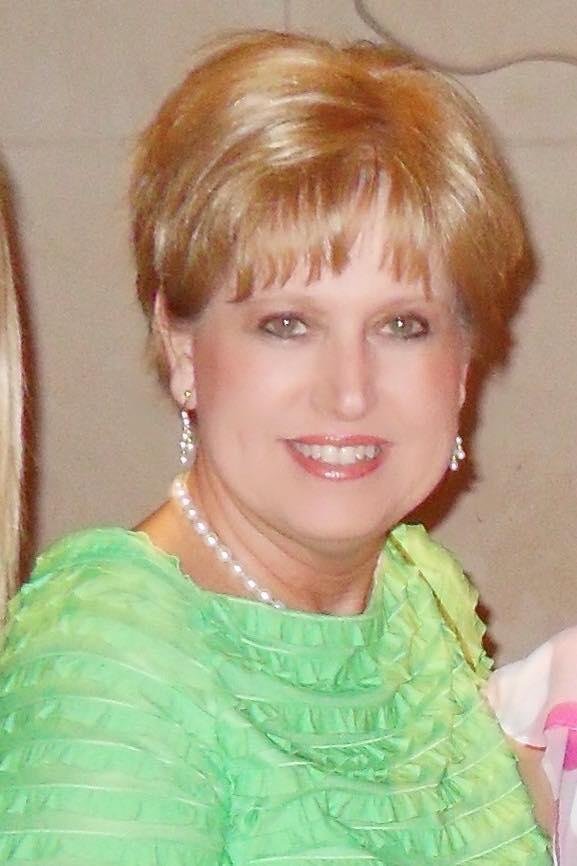 Today is Carol's Birthday. I've spent almost 40 years with the most wonderful companion a person could have. Today she is celebrating her ......... Birthday. I hope she knows how much I Love her!