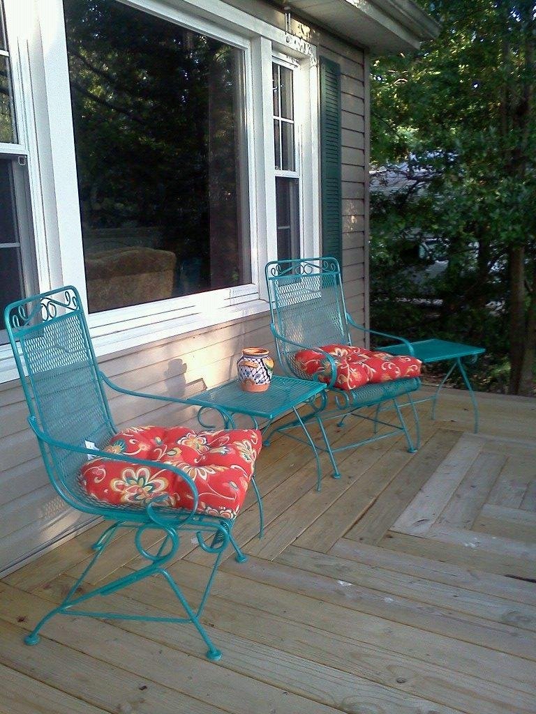 I painted these chairs they were white now looks like real Mexicans live here lol