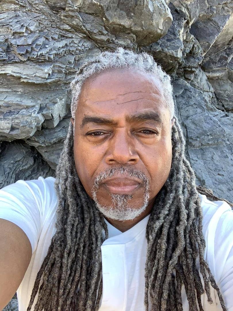 Warren Taylor's album, Mobile Uploads