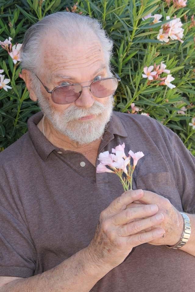 Melvin Sanders' album, Mobile Uploads