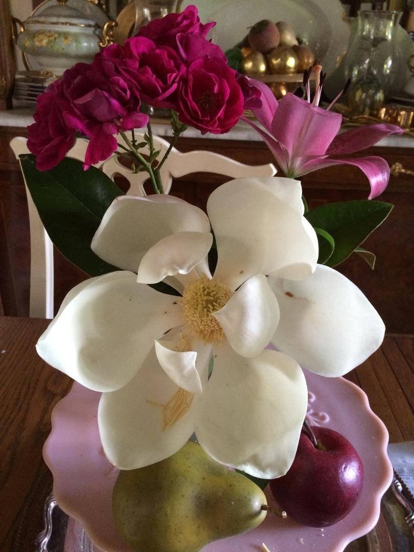 ...more fragrant than it is beautiful. The red lily is named Baron. It is,
after all, Baron's birthday.