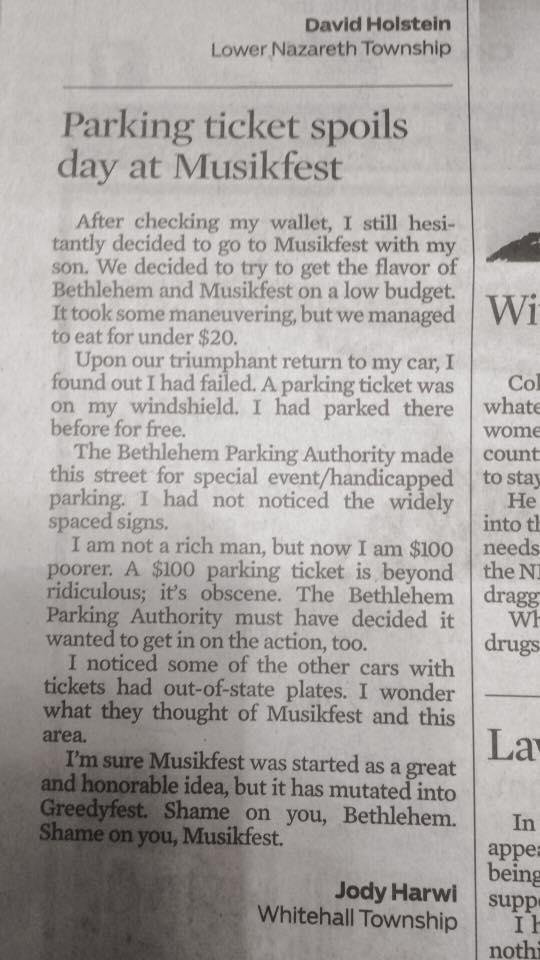 This is what I was talking about a few weeks ago regarding the parking during Muskifest. Yes, there are people who disregard the parking signs but there are others, due to the spacing of the signs and the fact that the spac