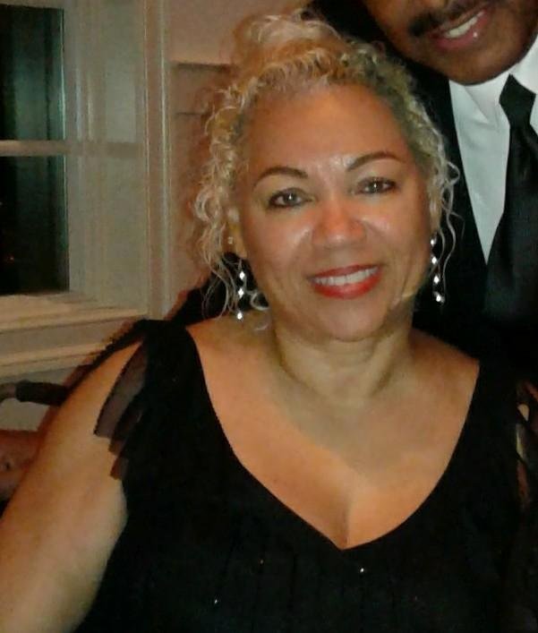 Happy Birthday to my Sister Joyce! Love you much!💝