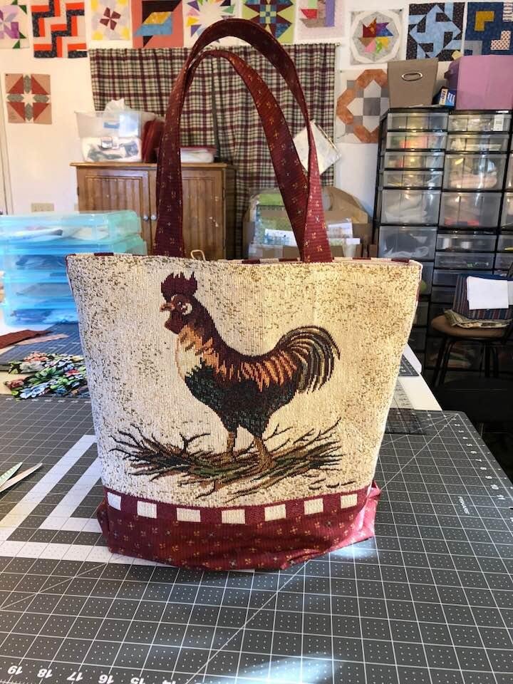I just made this shopping bag to use as a prize for losing weight in a contest at Tops!! I hope I win it!!!! 😍