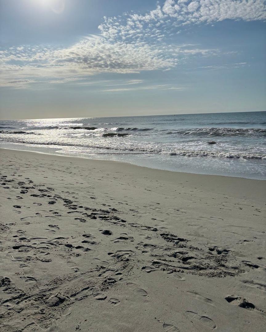 Nothing like starting the day with a swim in the Atlantic Ocean. Thank you Myrtle Beach. 😎