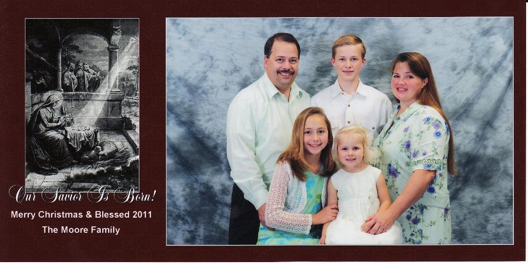 The Moore Family want to wish all our family and friends a Merry Christmas and God Bless You all !!!!