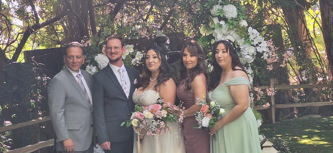 BRIDE PARENTS & SISTER