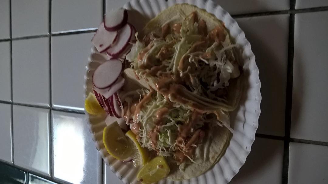 Fish tacos at Tacos de Huichos