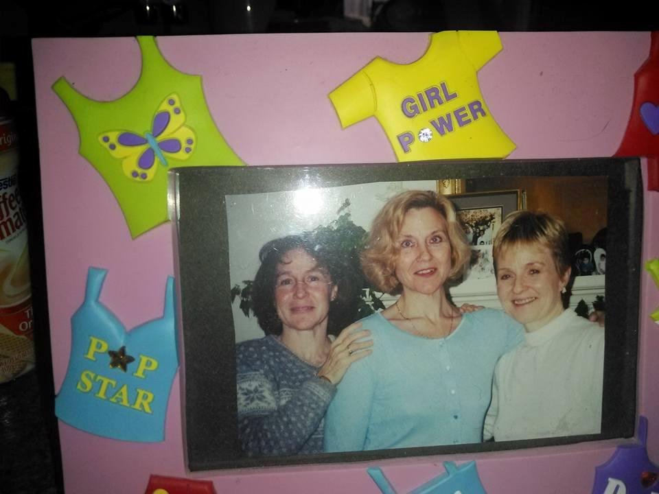 My sister Roberta Ann Smith left. Me Vicky J Smith Murray middle and my sister Linda Kay Smith Orth on right. 1993 at the Edison Tennessee farm.