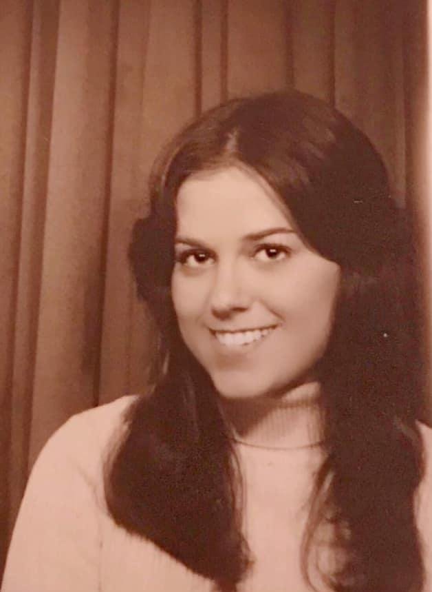 I was organizing my most treasured family photos and came across this amazing picture of Patricia S. Leib. It has always been my favorite. 💕💕