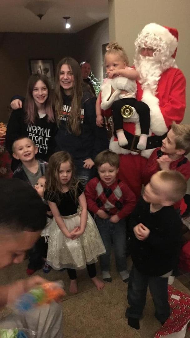 OMG!! They have sure grown!! All but 2 are in school now!!