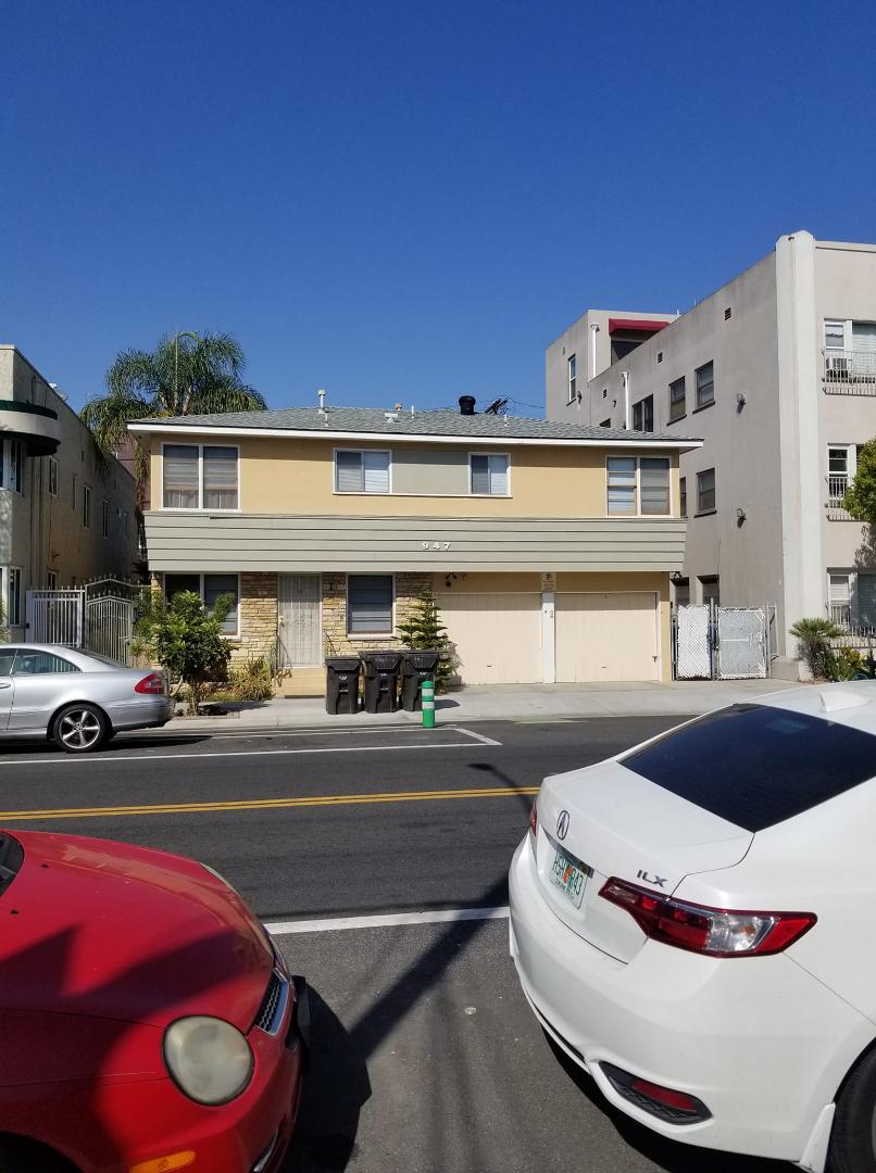 I lived here for 2 1/2 years with C.H.Boehmer memorie lane downtown long beach ca.
