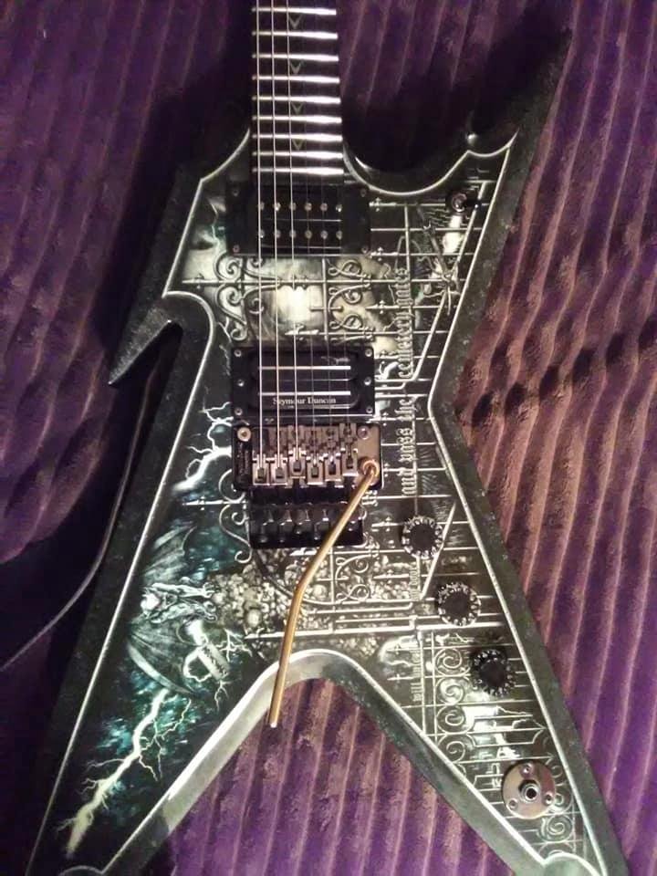 Larry Freeman's album, Mobile Uploads