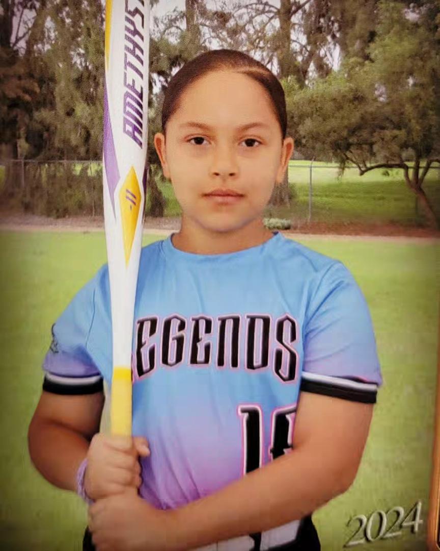 2nd regular season in the books! Alot of growth this year! Youngest girl on her team (9 playing majors). She coming! 💯
#lilbaberuth #myhittamyhitta❤️ #thereignhasbegun