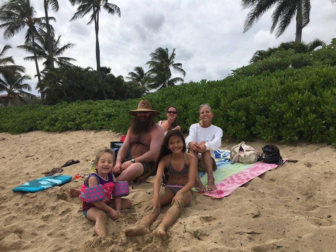 Mark Undem family visited Hav and Sax on Hawaii trip.